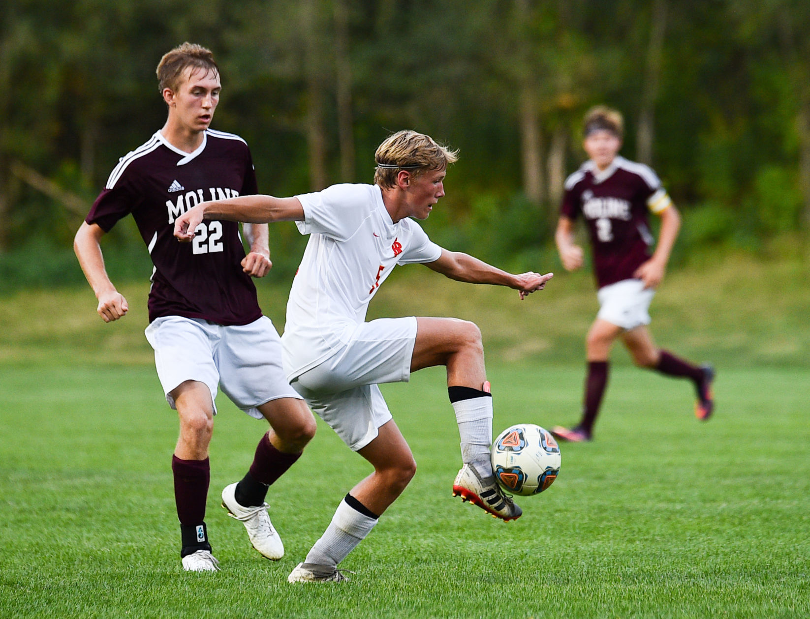 091019-mda-spt-moline-rocky-soc-029a.jpg